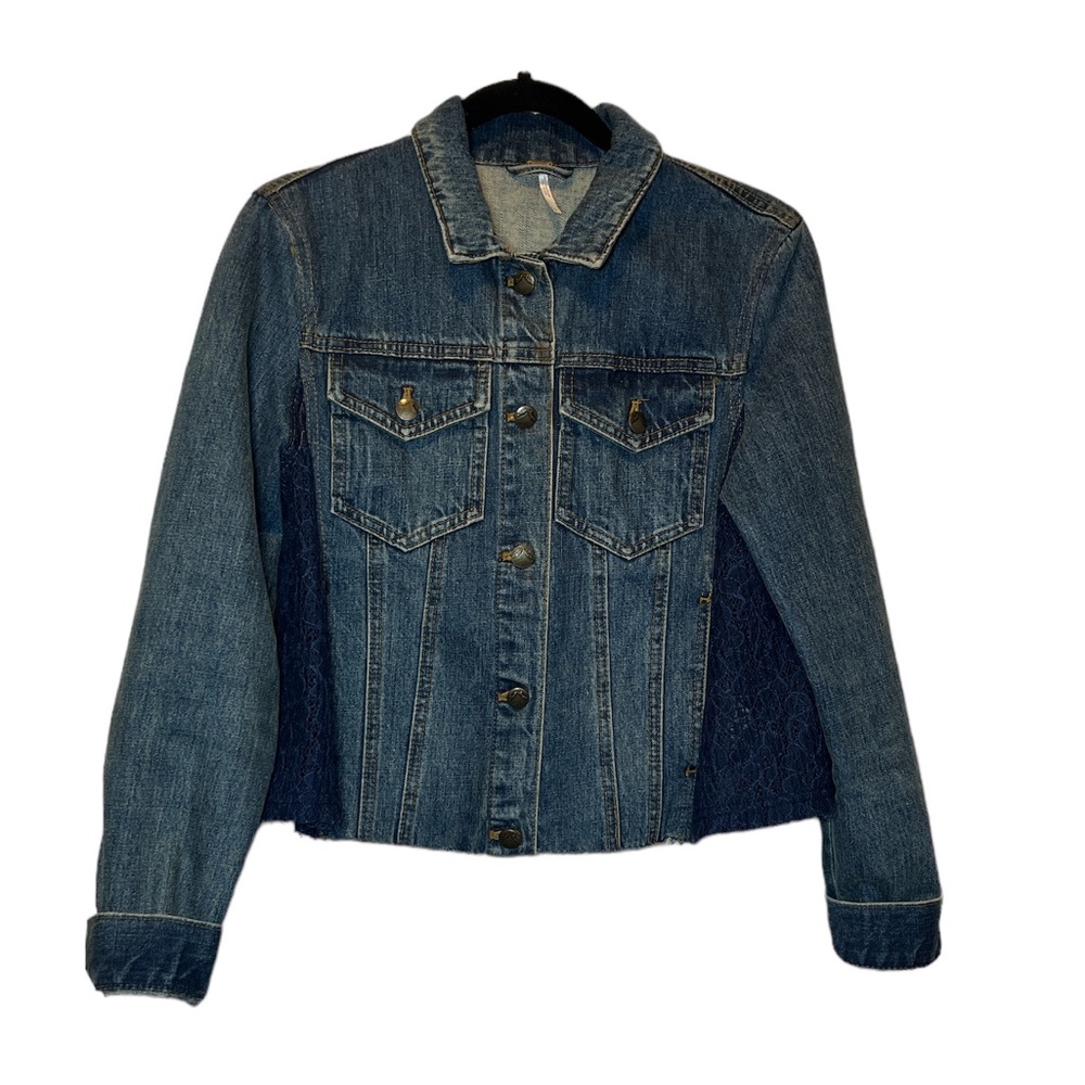 Free People Women's Jacket‎ S Denim Jean Trucker Lace Inset Button Raw Hem
